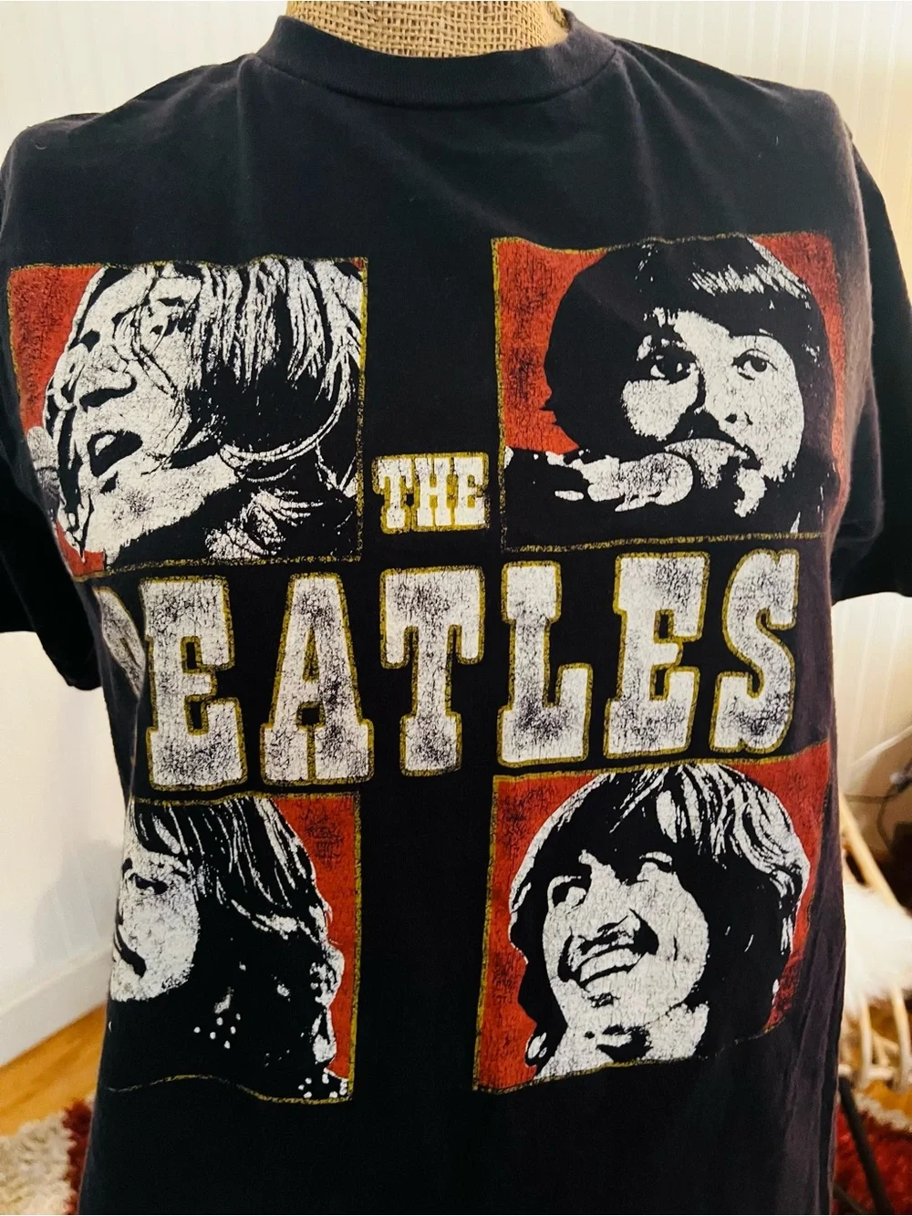 The Beatles Graphic  Tee - Black SZ SM